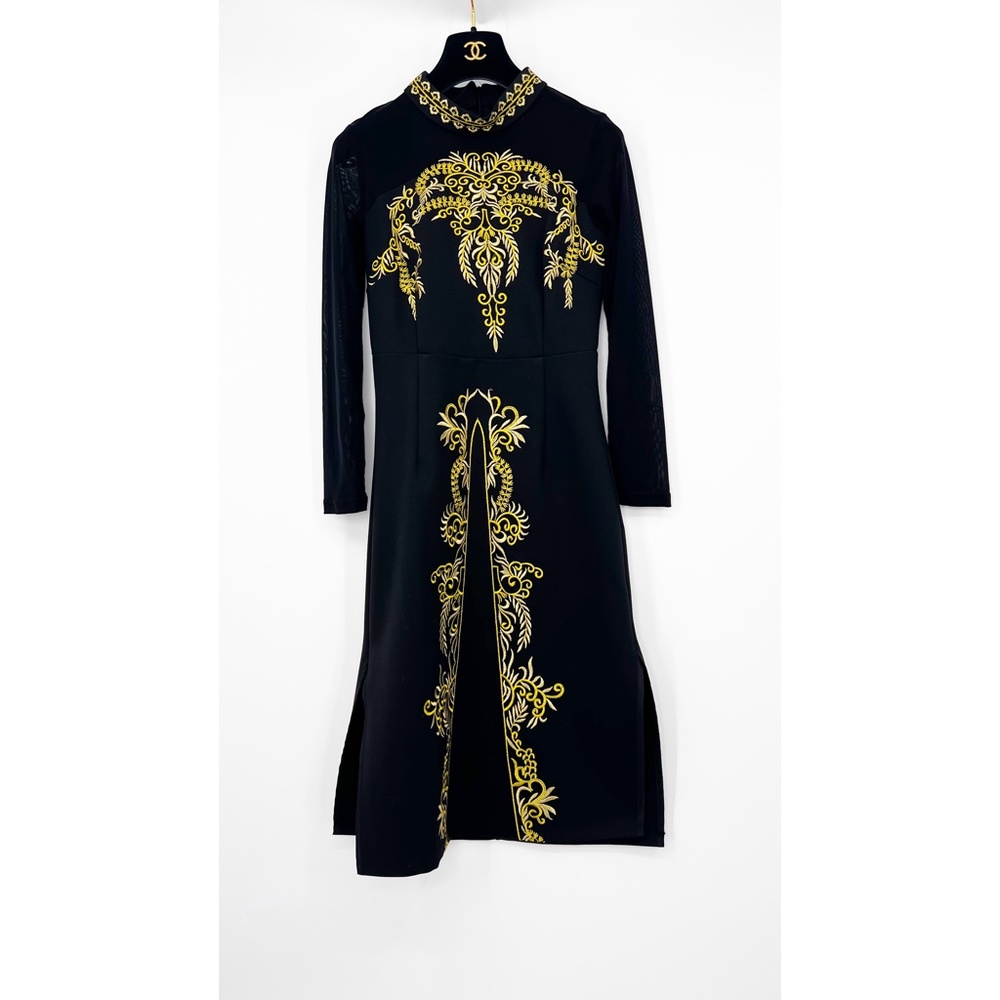 Metisu Black & Gold Embroidered Midi Formal Dress NWT Size S